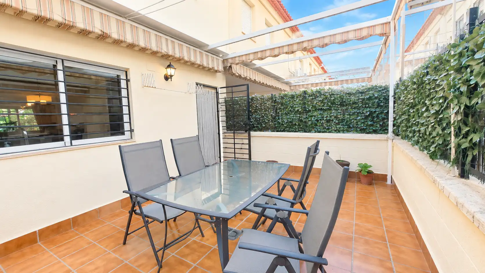 Casa adosada en venta en Rincón de la Victoria, Málaga