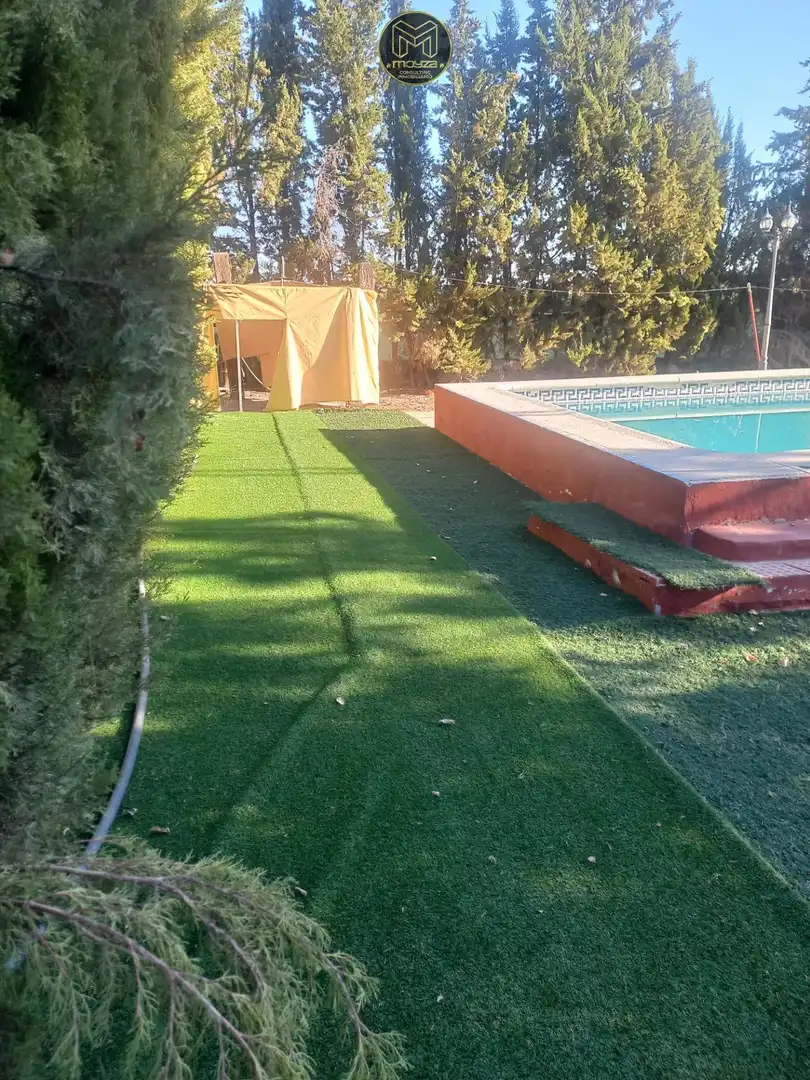 Piscina de Casa o xalet en venda en Jaén amb Piscina