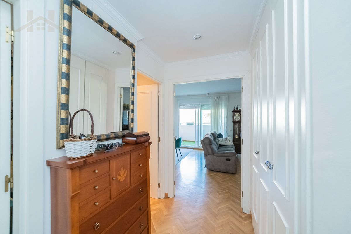 Flat for sale in Boadilla del Monte  with Air Conditioner, Heating and Parquet flooring