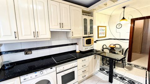 Foto 3 de Piso en venta en Calle Vargas, Numancia - San Fernando, Santander