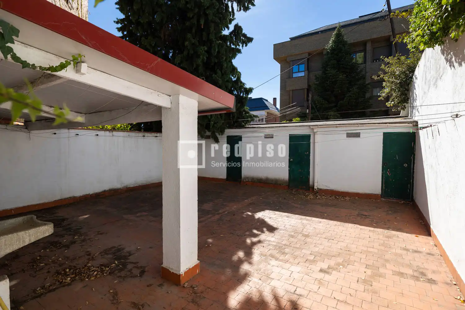 Parkplatz von Wohnung zum Verkauf in Madrid mit Heizung, Privatgarten und Abstellraum