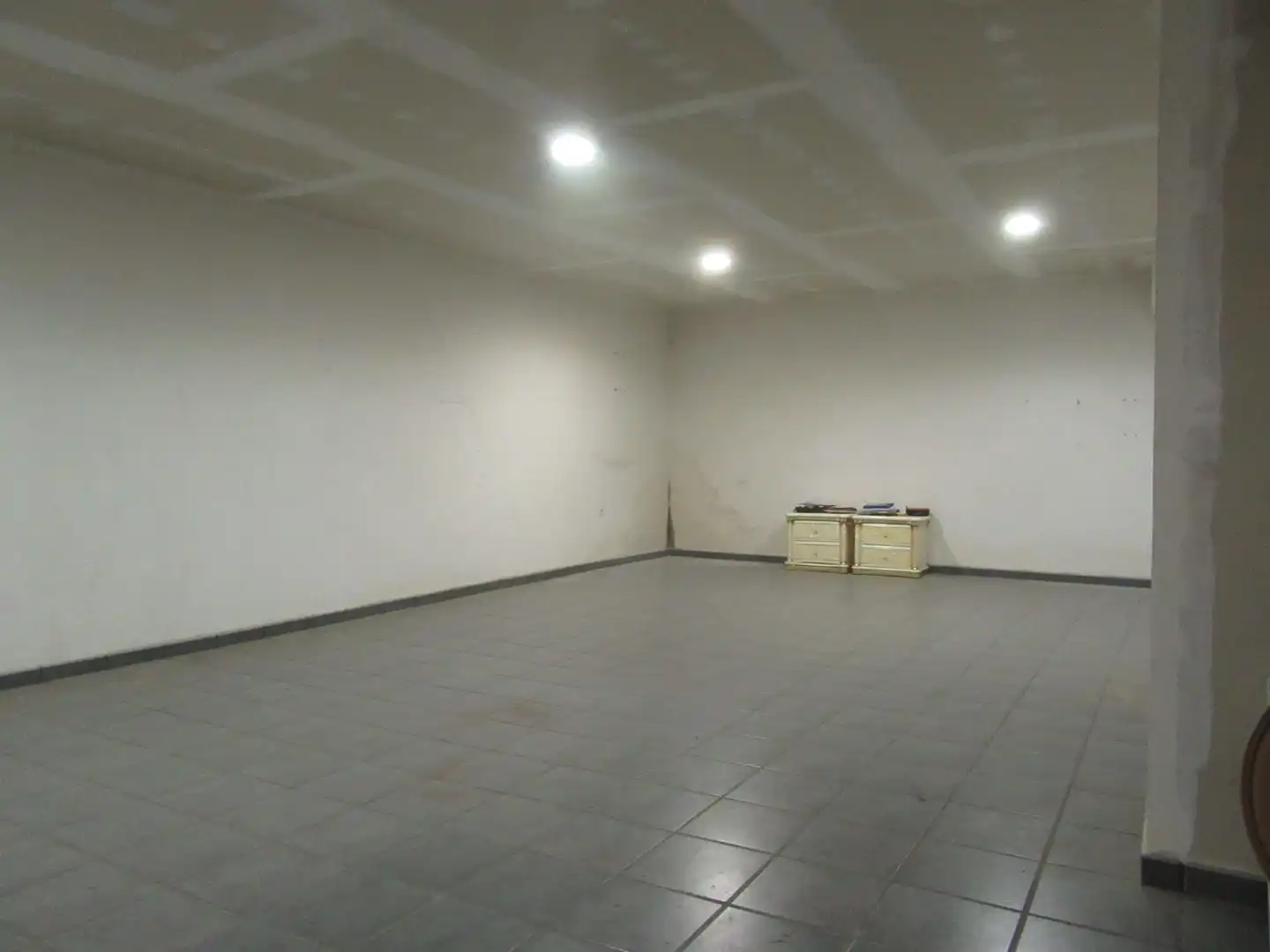 Local comercial en venda a general villacampa 6
