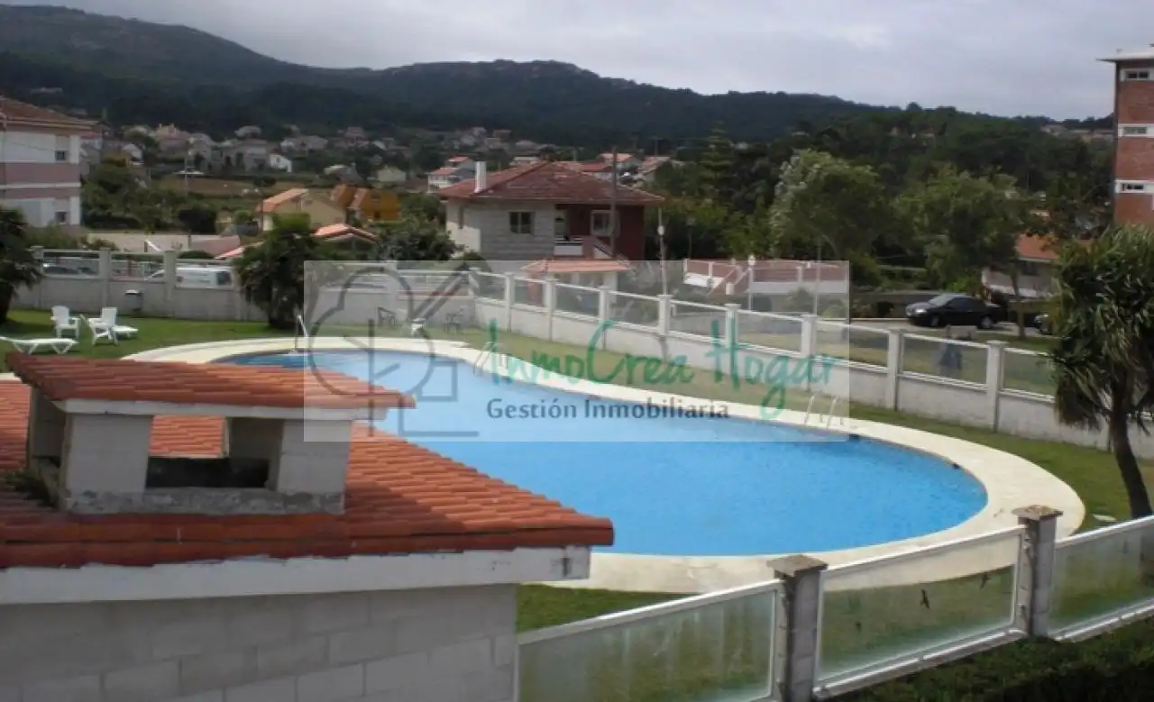 Piscina de Piso de alquiler en Baiona con Terraza y Amueblado