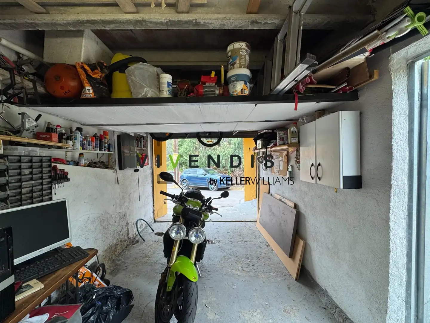 Parking de Finca rústica en venta en Corbera de Llobregat