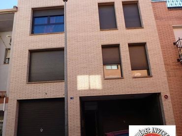 Pis amb ascensor en venda a Calle Maura Mercader