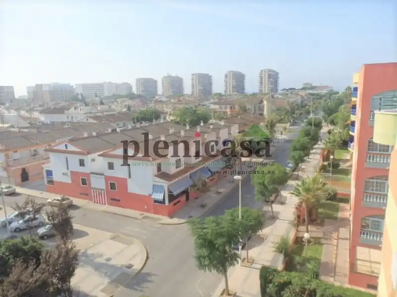 Vista exterior de Piso en venta en Punta Umbría con Terraza, Trastero y Amueblado