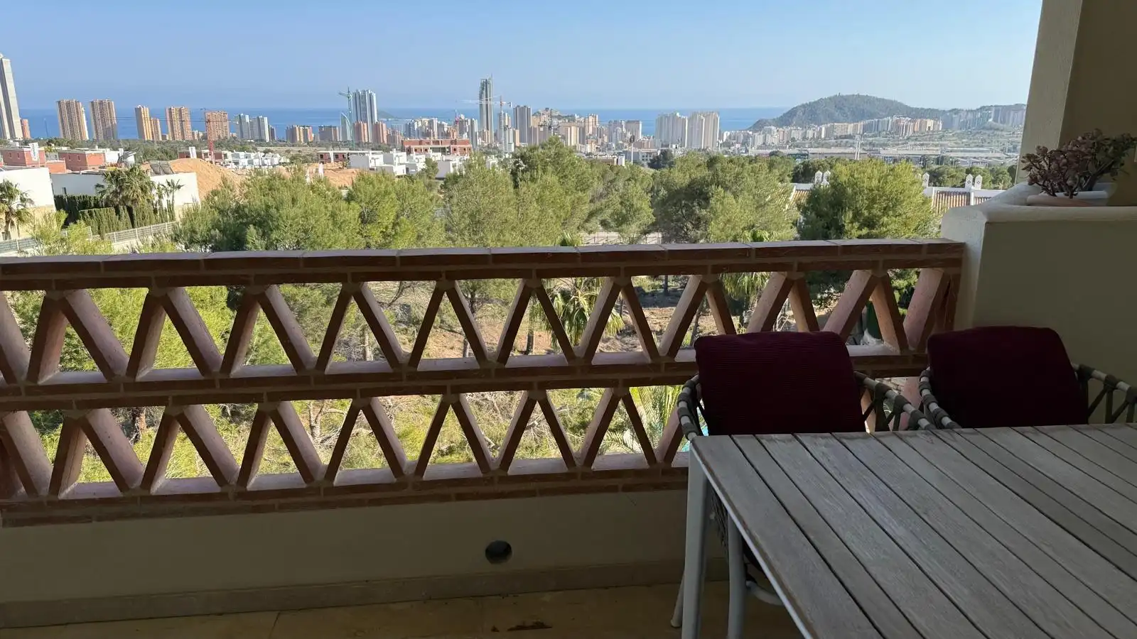 Maisonette mit Terrasse zum Verkauf in Golf Bahía, imagen 2