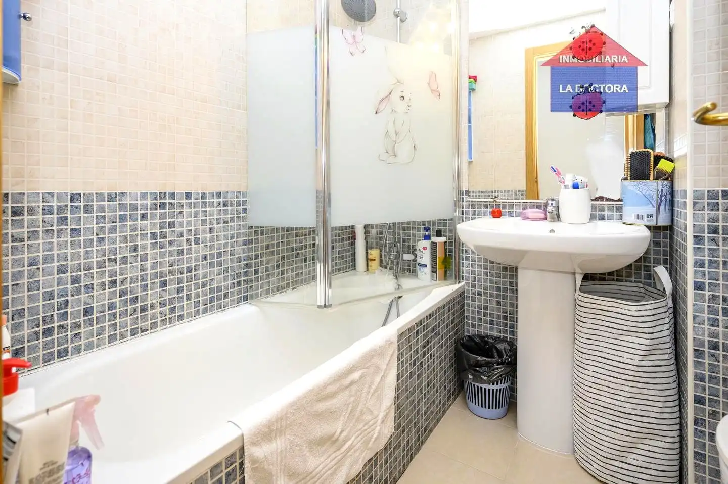 Bathroom of Flat for sale in Navalcarnero  with Heating, Terrace and Storage room