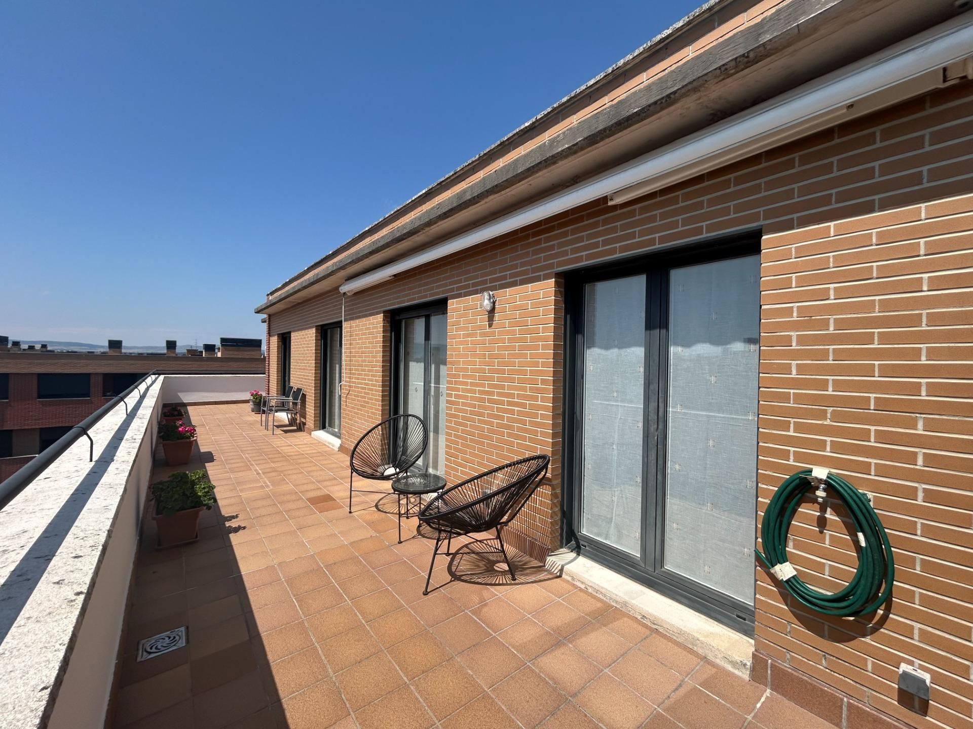 Terrasse von Dachboden zum verkauf in Berrioplano / Berriobeiti mit Heizung, Parkett und Terrasse