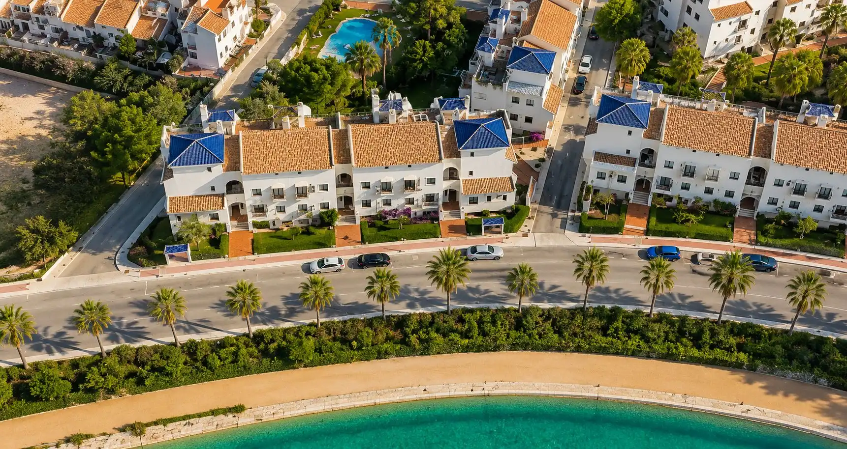 Vista exterior de Àtic en venda en Orihuela amb Aire condicionat, Calefacció i Terrassa