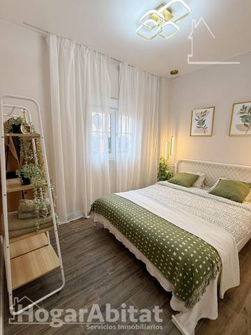 Piso en Venta en Calle CRUCERO en Les Tendetes - Avenida Burjassot