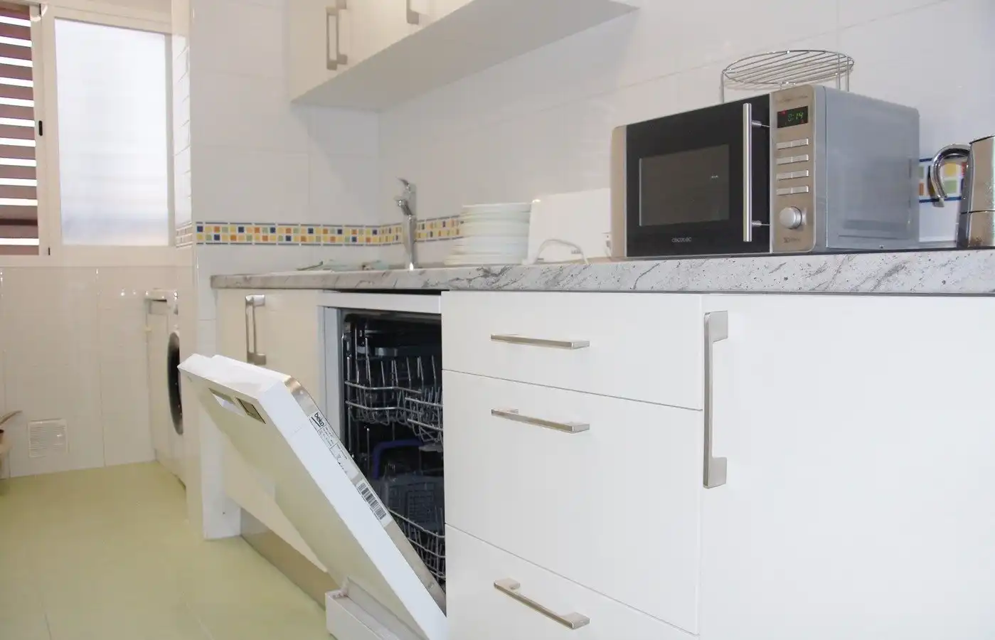 Küche von Wohnung zur Miete in Granada mit Heizung, Möbliert und Gemeinschaftspool