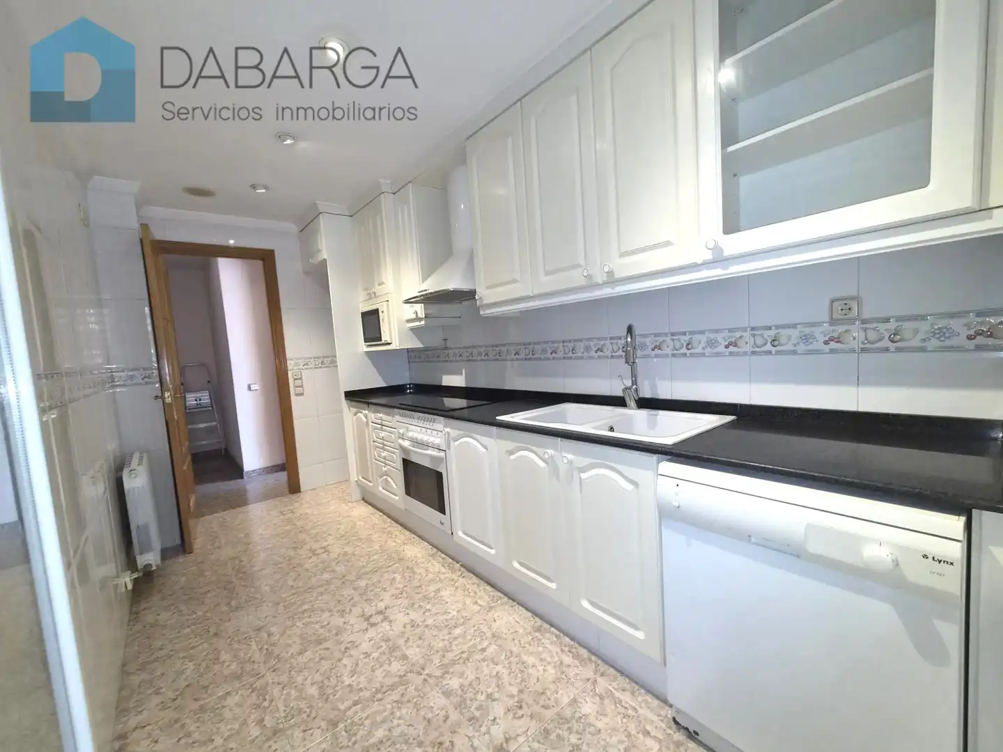 Cocina de Piso en venta en Ripollet con Calefacción, Trastero y Horno
