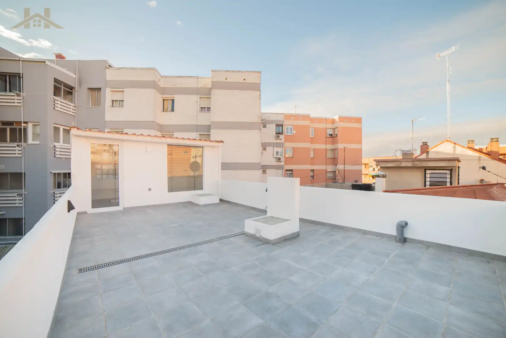 Terrace of Detached homes for sale in Parla  with Terrace and Furnished