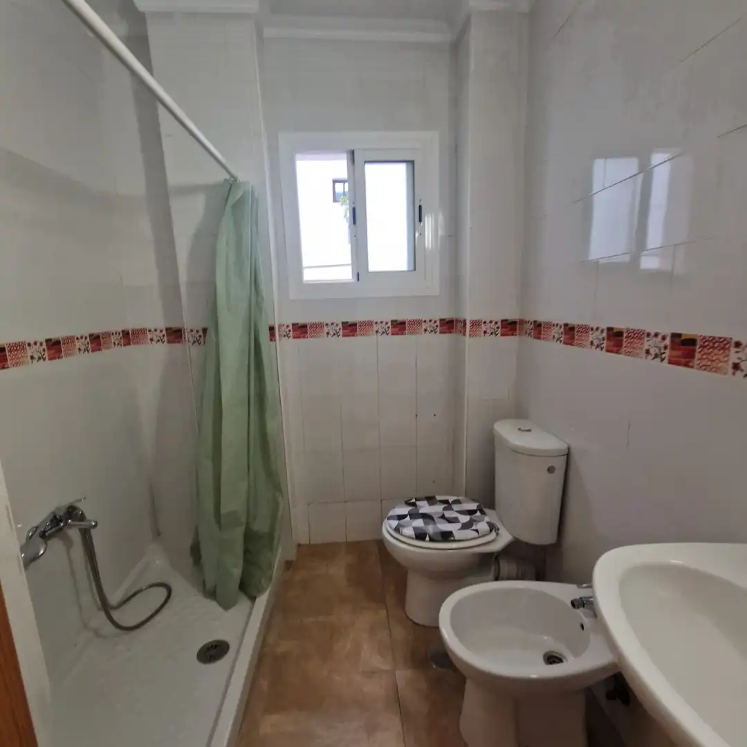 Bathroom of Flat for sale in Málaga