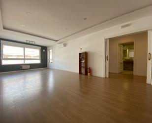 Flat for sale in  Granada Capital  with Air Conditioner, Heating and Parquet flooring