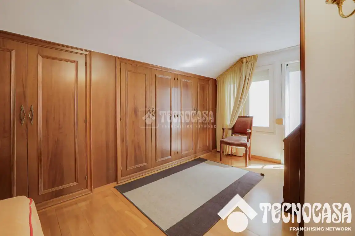 Habitación de Ático en venta en Barcelona con Aire acondicionado, Calefacción y Terraza