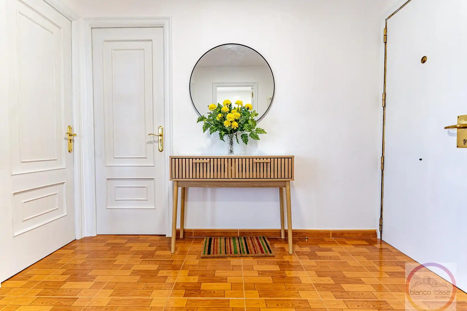 Piso en venta en A Coruña Capital  con Calefacción y Amueblado