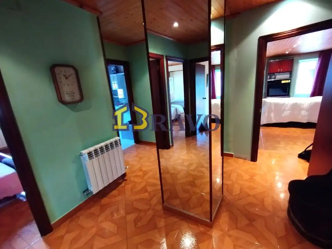 Habitación de Casa o chalet en venta en Medina de Pomar con Calefacción, Jardín privado y Terraza