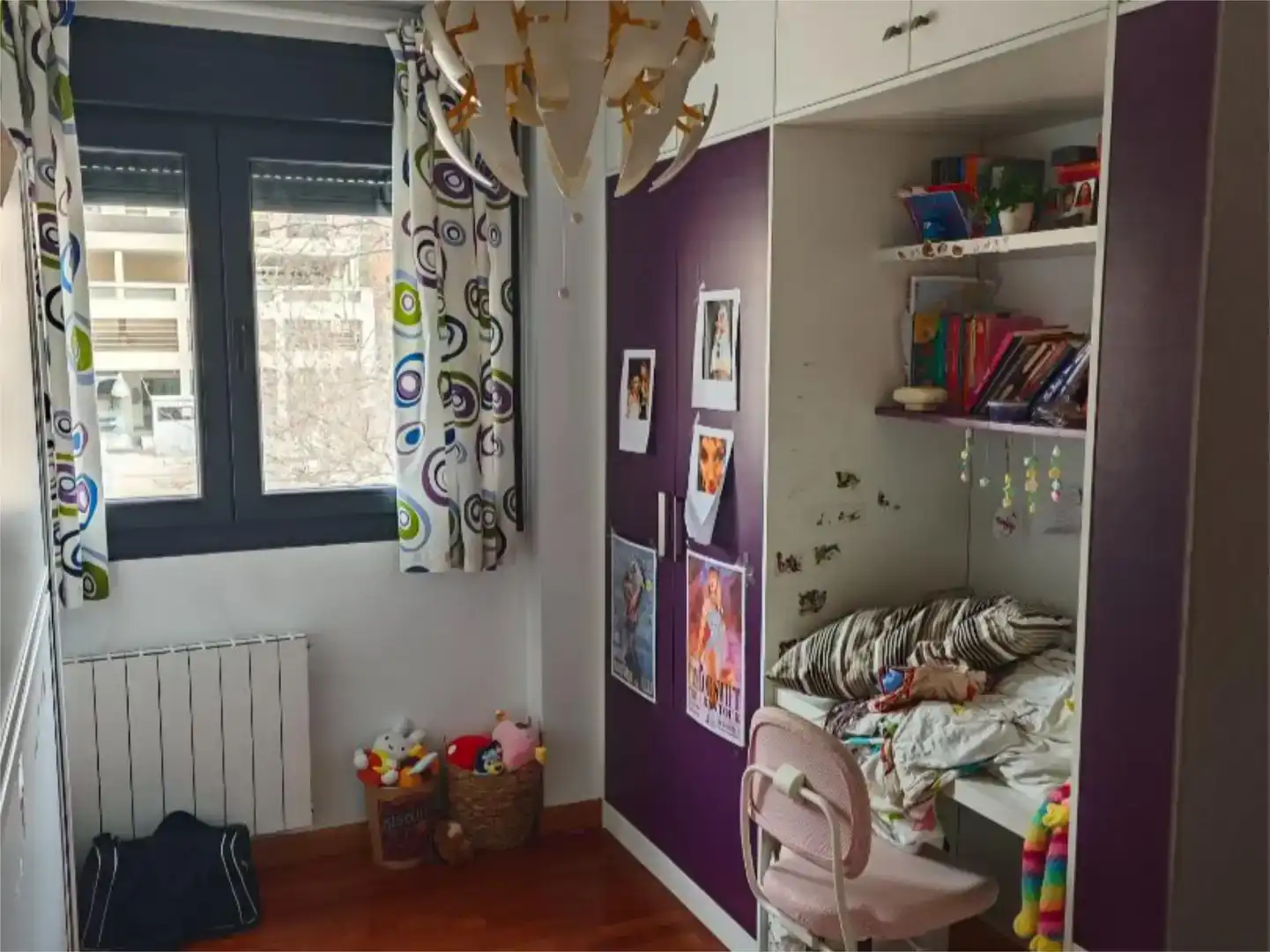 Dormitori de Pis en venda en  Granada Capital amb Aire condicionat