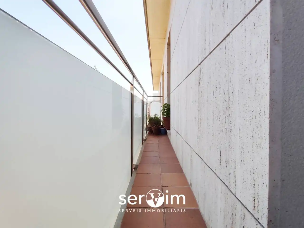 Terraza de Piso en venta en Girona con Calefacción y Terraza