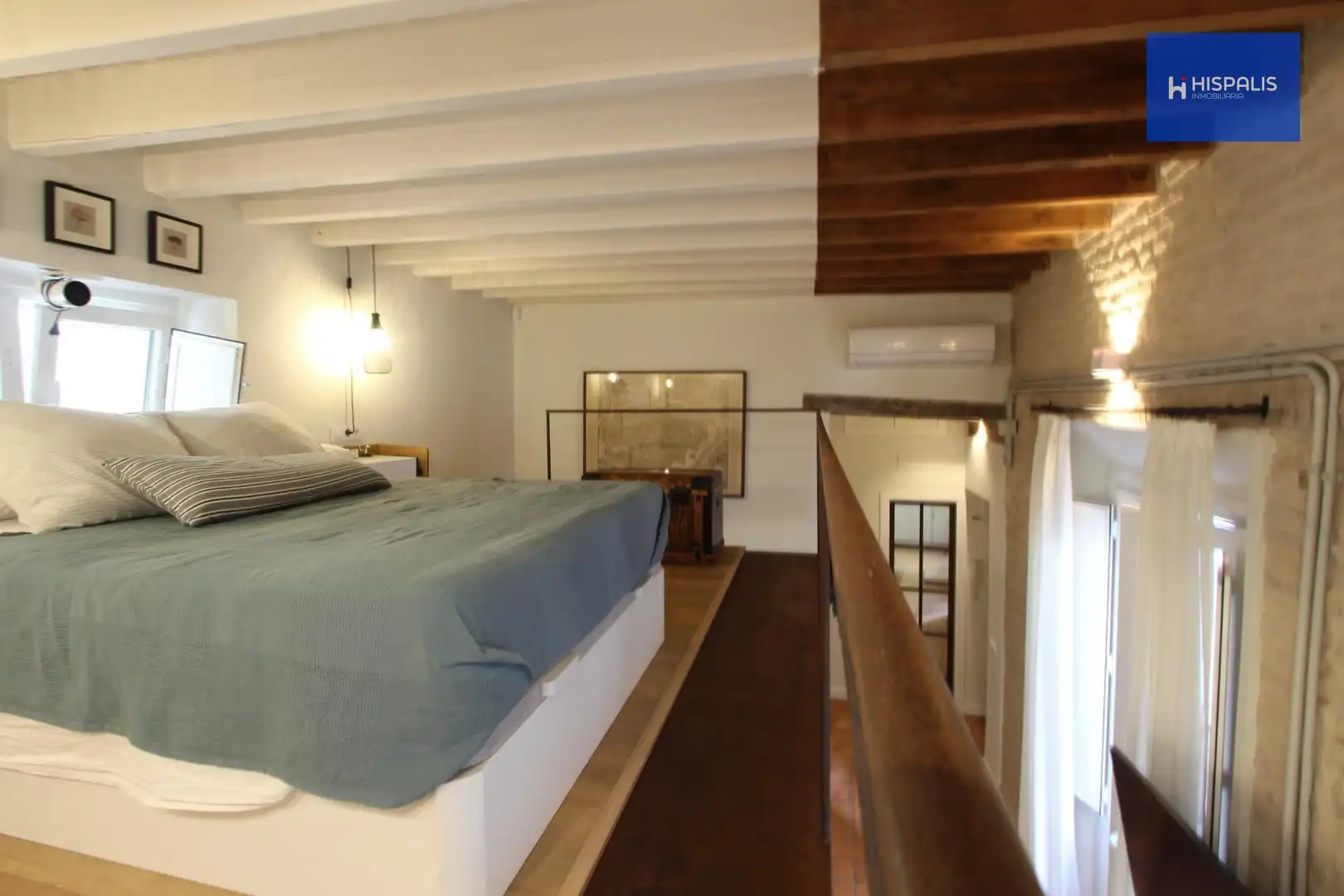 Schlafzimmer von Loft zum Verkauf in Sevilla mit Klimaanlage und Heizung