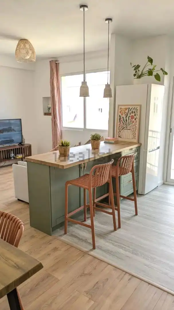 Kitchen of Flat for rent in Valencia  with Air Conditioner, Heating and Furnished