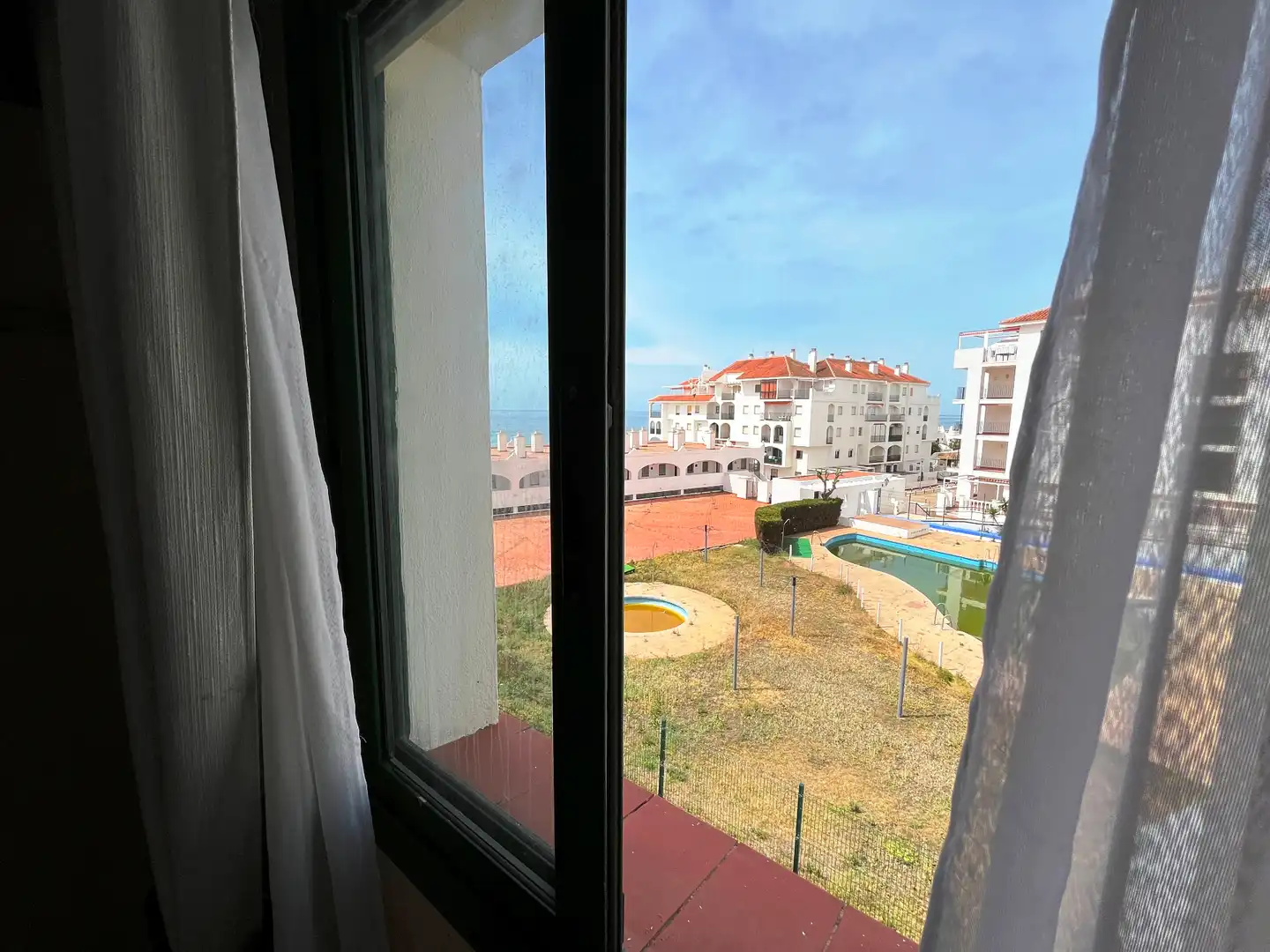 Habitación de Piso en venta en Almonte con Amueblado, Lavadora y Microondas