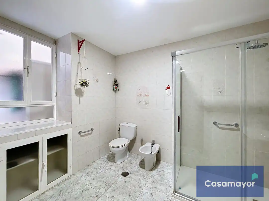 Baño de Piso en venta en Alicante / Alacant