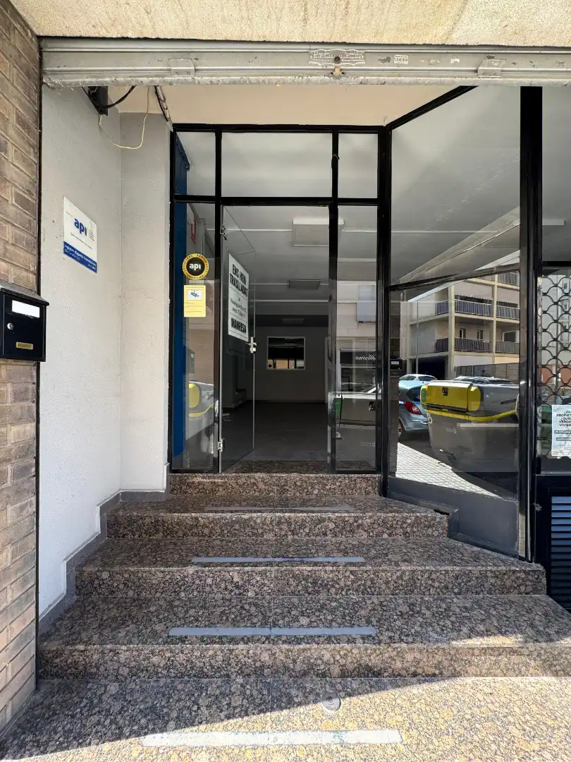Local comercial en venta en Carrer de Gaudí, imagen 6