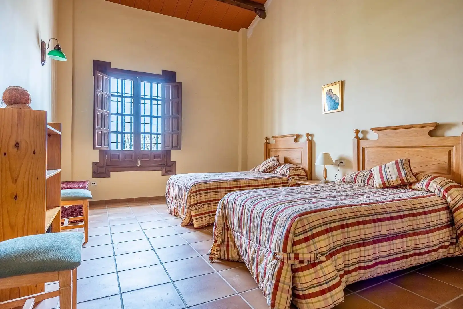 Habitación de Finca rústica en venta en Valencina de la Concepción con Jardín privado, Terraza y Trastero