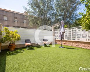 Jardí de Casa adosada en venda en Castelldefels amb Aire condicionat, Calefacció i Jardí privat