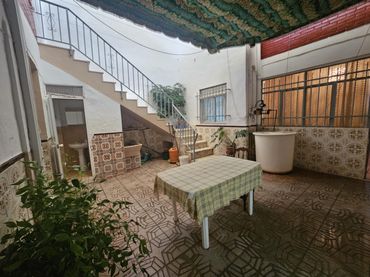Haus mit Balkon zum Verkauf in Benamejí