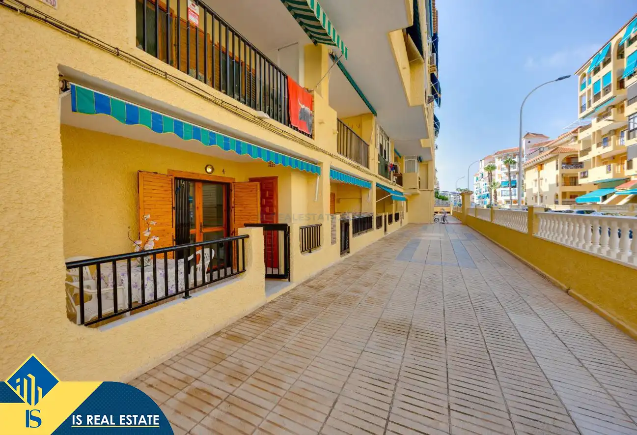 Exterior view of Apartments for sale in Torrevieja  with Heating, Terrace and Furnished