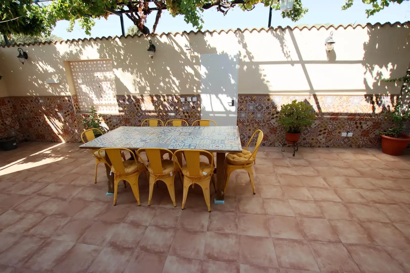 Terrassa de Finca rústica en venda en Badajoz amb Aire condicionat, Calefacció i Jardí privat