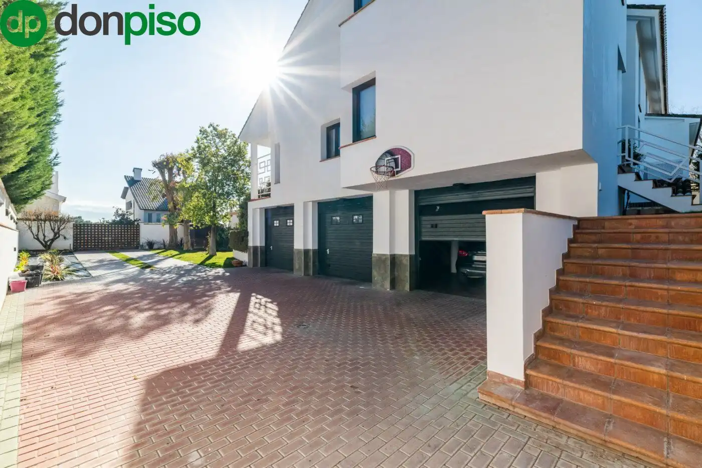 Vista exterior de Casa o chalet en venta en Albolote con Jardín privado, Terraza y Trastero
