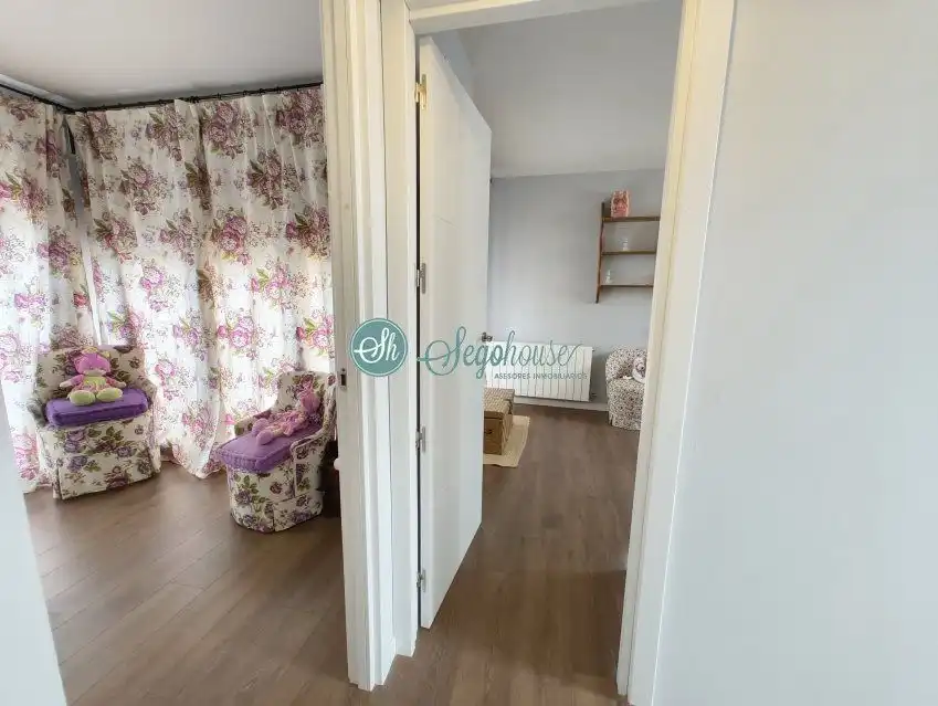 Habitación de Casa o chalet de alquiler en Segovia con Calefacción y Amueblado