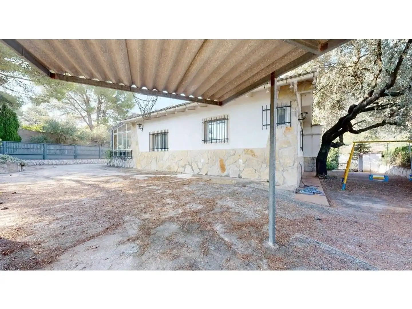 Vista exterior de Casa o chalet en venta en Tavernes de la Valldigna con Aire acondicionado, Jardín privado y Terraza