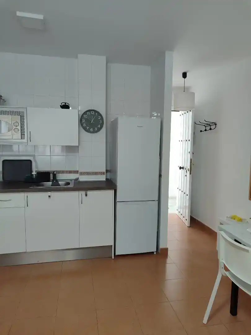 Cocina de Apartamento de alquiler en Conil de la Frontera
