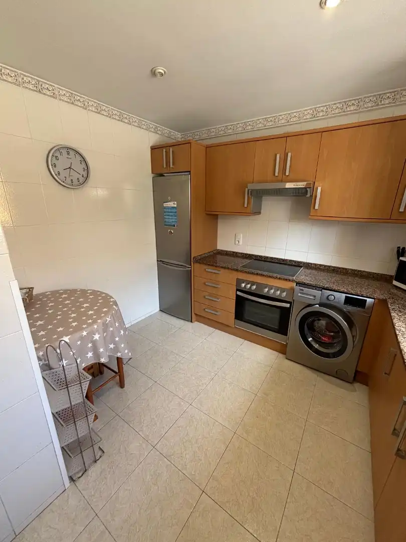 Cocina de Casa adosada en venta en Vandellòs i l'Hospitalet de l'Infant con Aire acondicionado, Jardín privado y Terraza