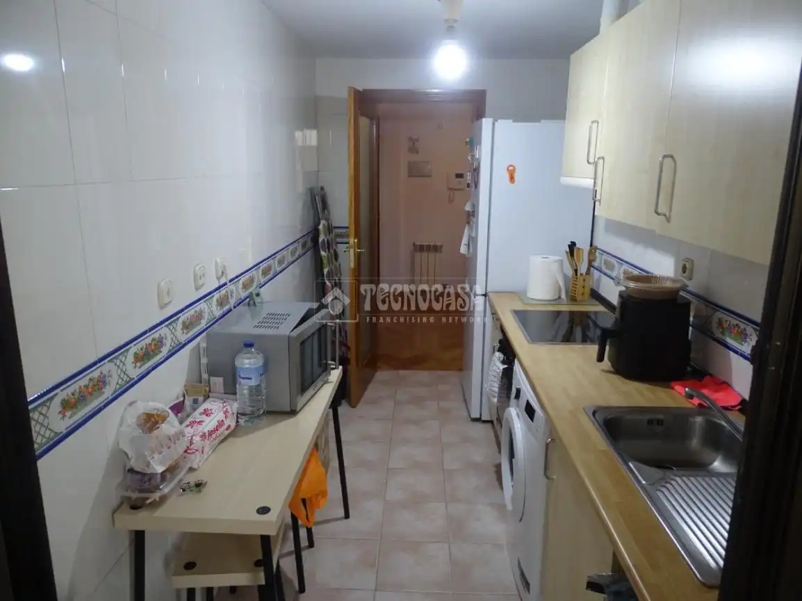 Cocina de Piso en venta en Valladolid con Aire acondicionado y Calefacción