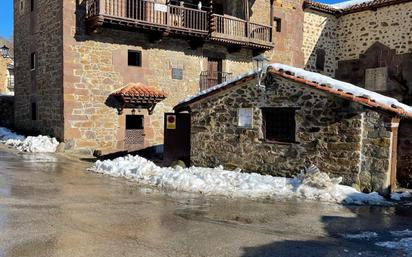 Exterior view of House or chalet for sale in Polaciones  with Private garden, Storage room and Balcony