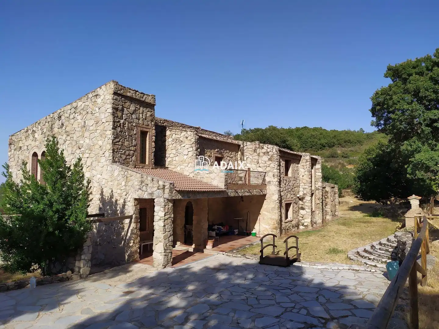 Vista exterior de Casa o chalet en venta en Montánchez con Terraza, Trastero y Piscina