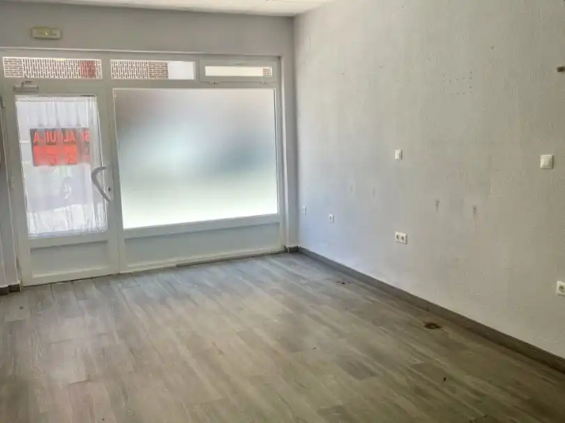 Geschaftsraum zur Miete in Arévalo