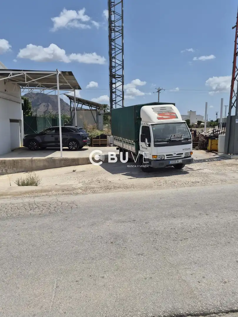Parking of Industrial buildings for sale in Orihuela