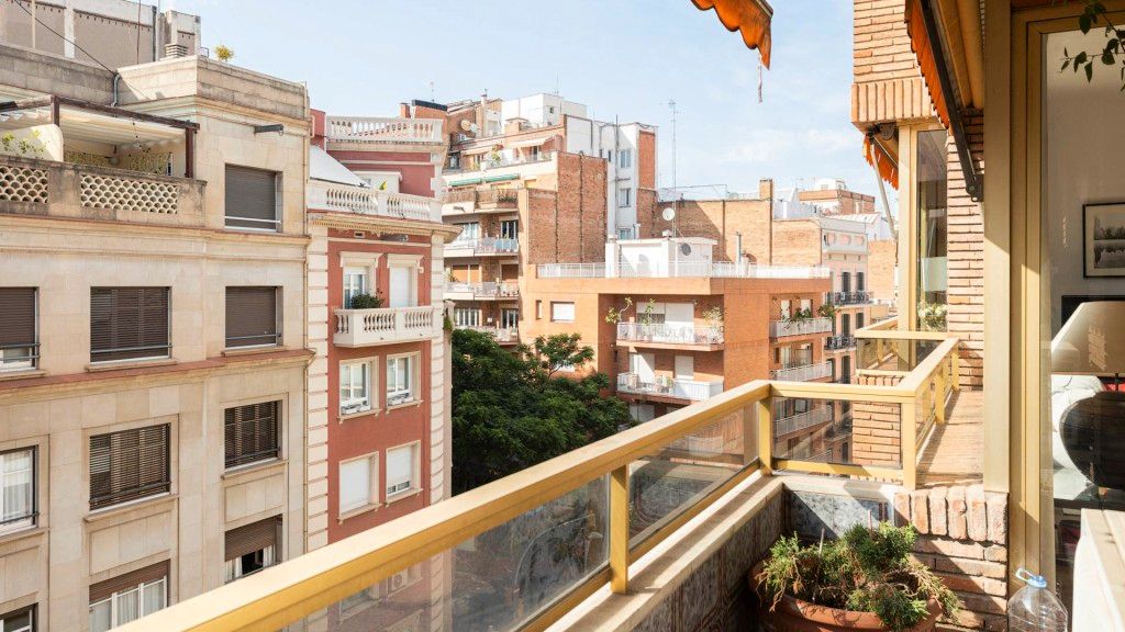 Vista exterior de Apartament en venda en  Barcelona Capital amb Aire condicionat i Calefacció