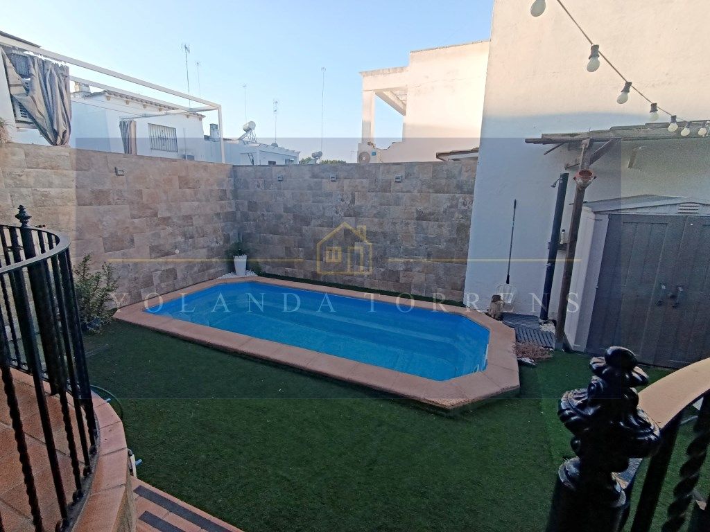 Swimming pool of House or chalet for sale in Alcalá de Guadaira  with Swimming Pool