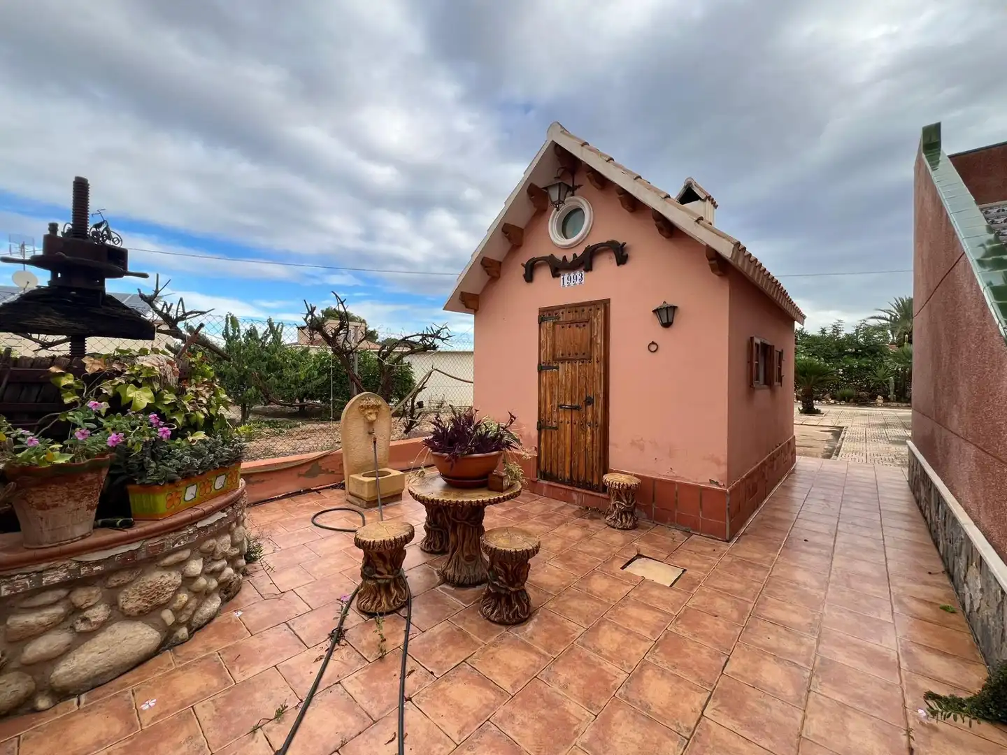 Terrassa de Casa o xalet en venda en Elche / Elx amb Jardí privat, Terrassa i Piscina