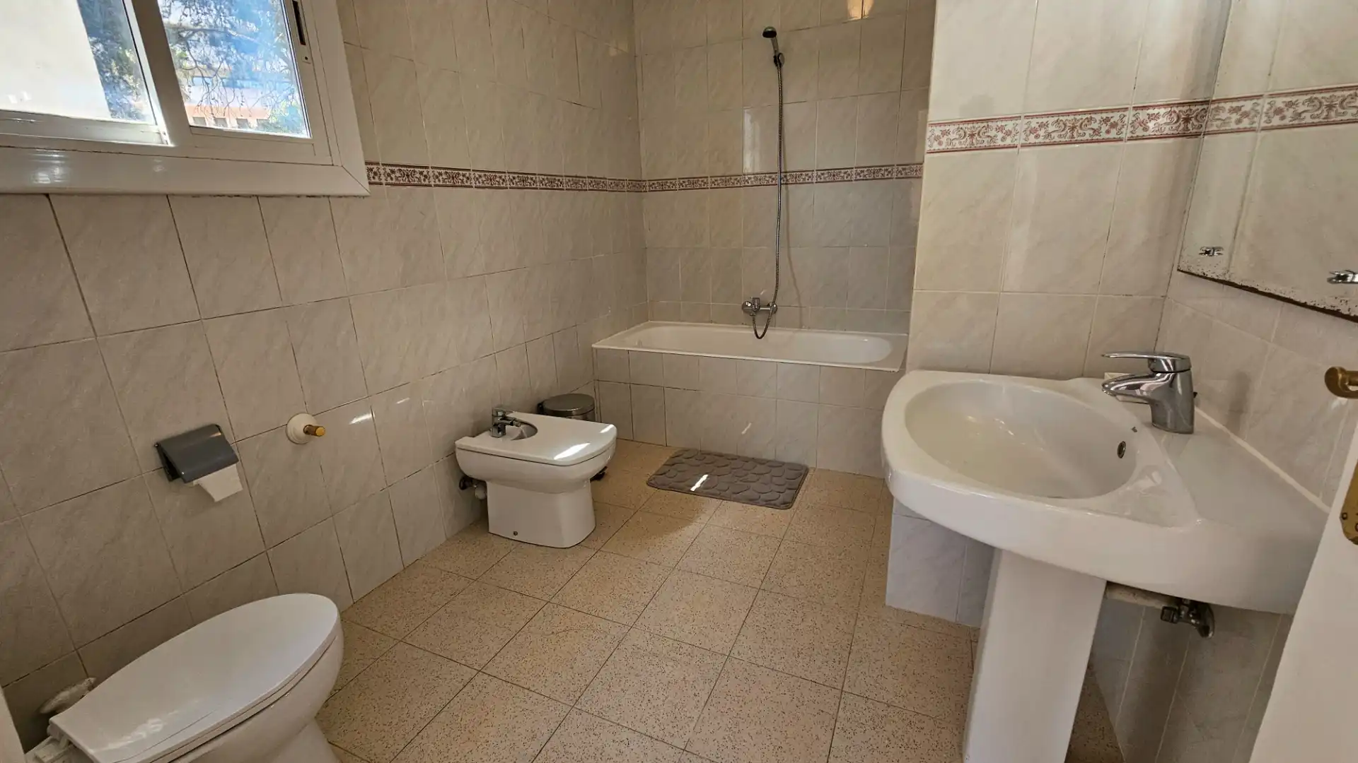 Villa mit Terrasse zum Verkauf in Pla de Maset - Cap de Salou, imagen 20