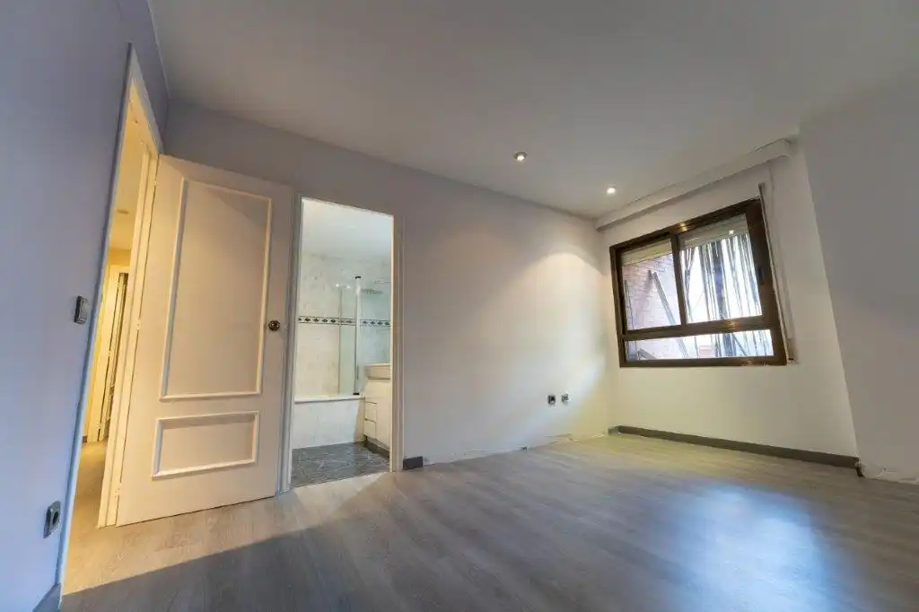 Bedroom of Flat for sale in Lleida  with Air Conditioner, Heating and Parquet flooring